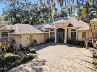 537 Acacia Ave, Melbourne Village, FL 32904