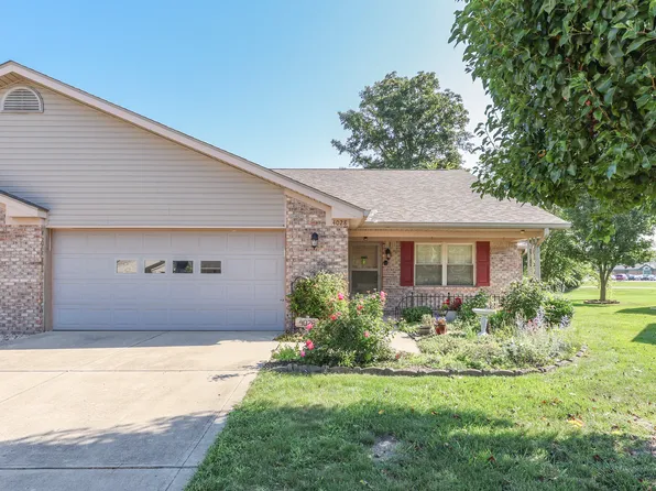 4028 Oakfield Dr, Indianapolis, IN 46237