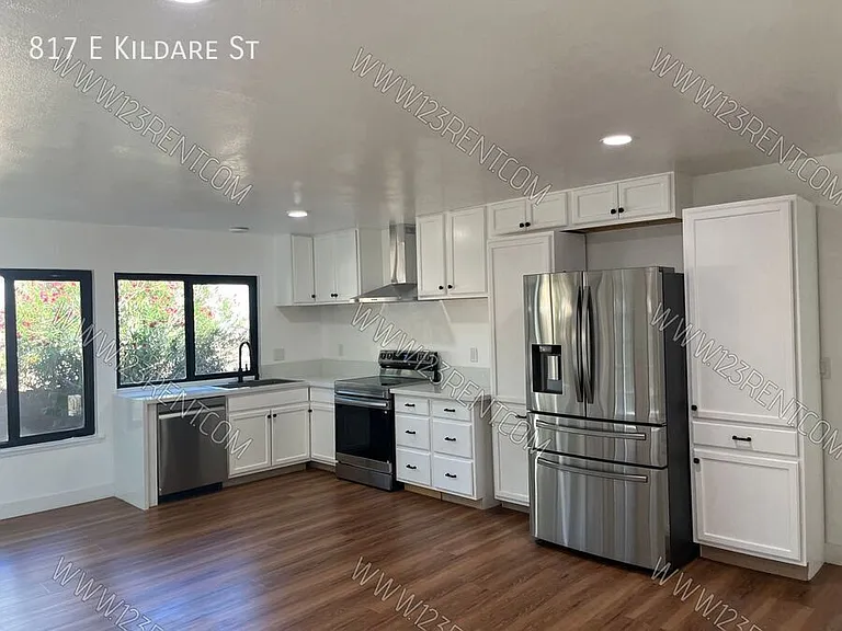 817 E Kildare St — Photo 5