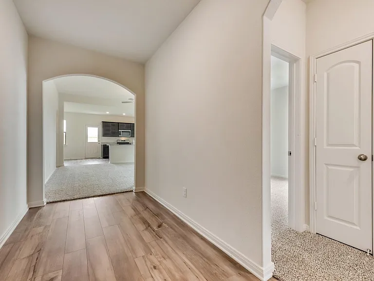 833 Serena Dr — Photo 8