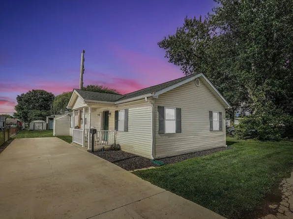 32 Hall St, Ashville, OH 43103