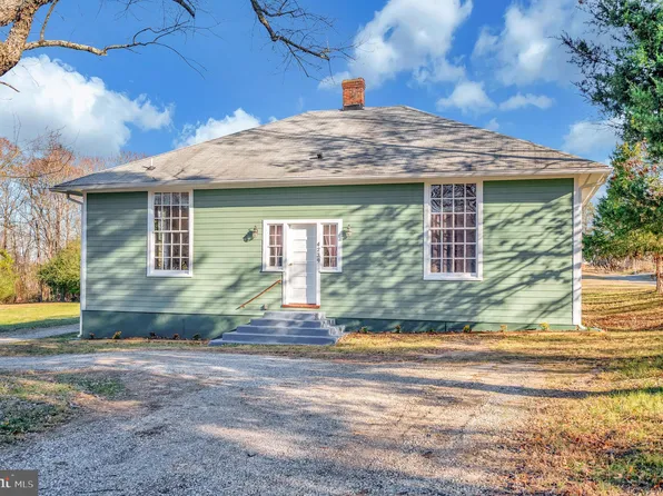 4239 Green Heights Ln, King George, VA 22485