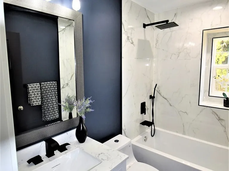 3703 Bluebird Ln — Photo 8