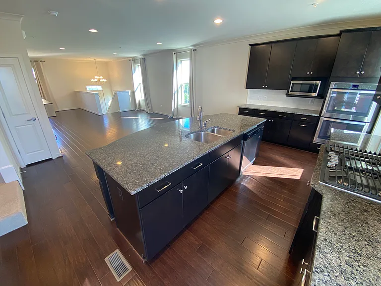 13940 Estuary Dr — Photo 6