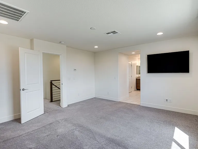 5954 Smith Valley Rd — Photo 4