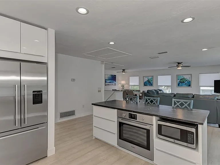 5516 Avenida Del Mare — Photo 22