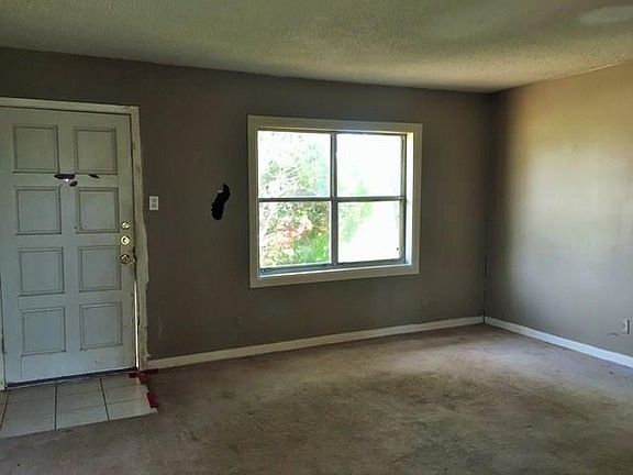 2nd image of 5373 Pueblo Dr