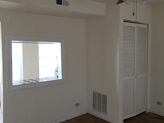 5th image of 2641 W Belden Ave #2-CH
