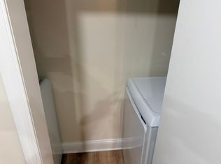 97 Wyndham Pl, Robbinsville, NJ 08691