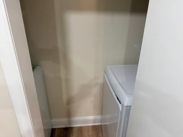 97 Wyndham Pl, Robbinsville, NJ 08691