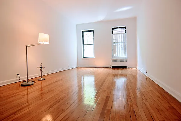 Rented by GPA Realty | media 7