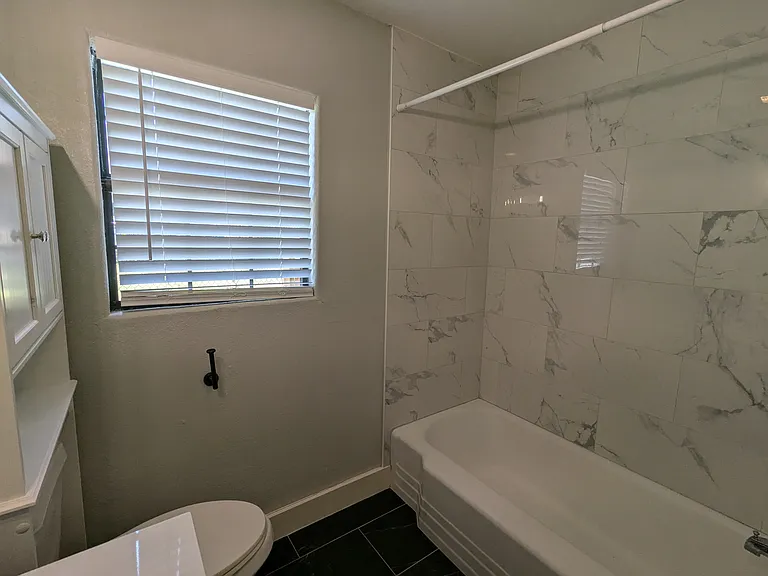 727 S Baxter Ave — Photo 24