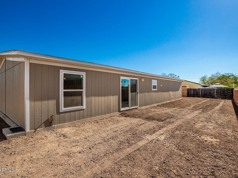 1st image of 22425 W PLEASANT Lane