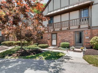 2252 Rome Dr, Indianapolis, IN 46228