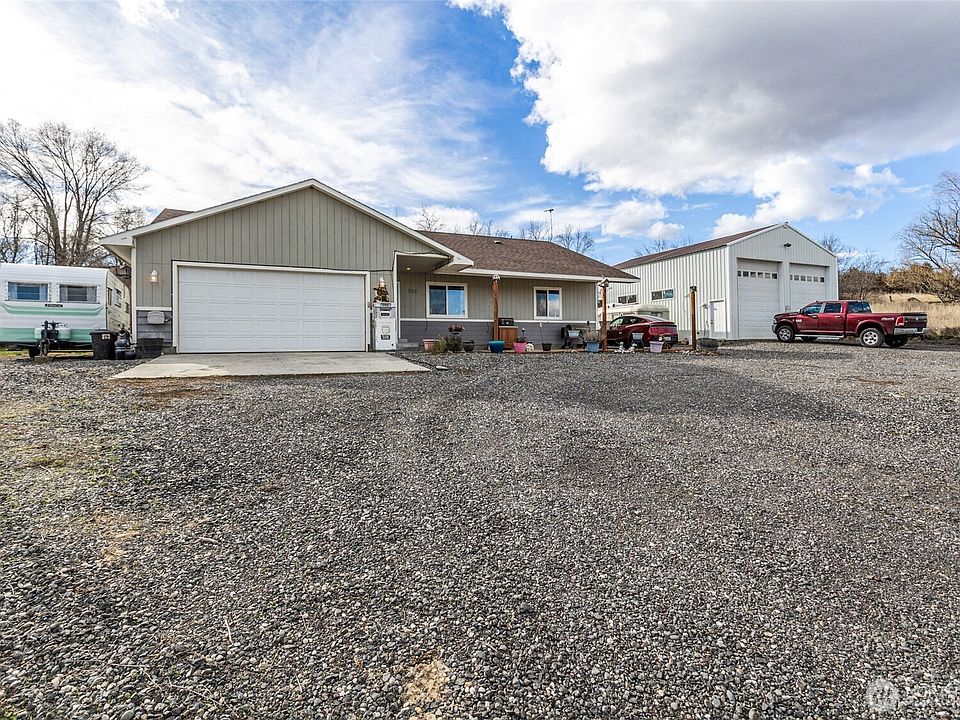 1st image of 766 S Canyon Court
