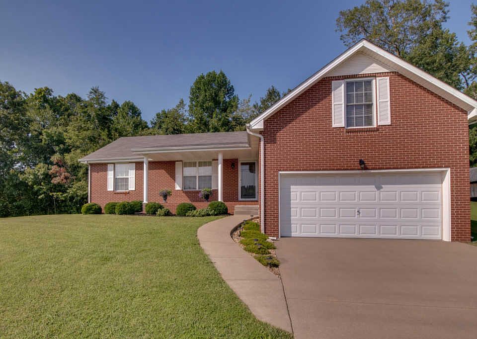 1st image of 319 Cottonwood Ct