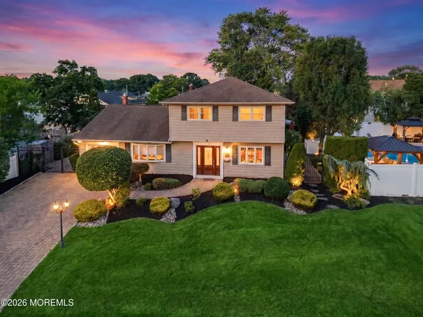 3 Cork Place, Hazlet, NJ 07730