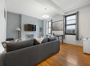 321 E Houston St APT 1, New York, NY 10002
