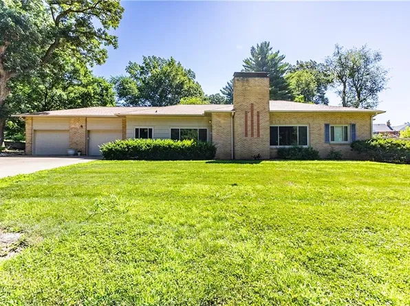 2303 NW Extension Blvd, Saint Joseph, MO 64506