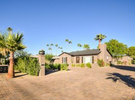 4225 N 27th St, Phoenix, AZ