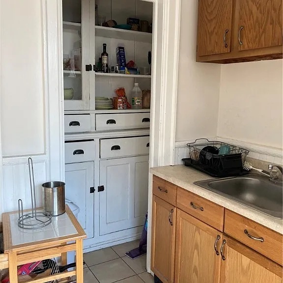 44 N Pearl St #5 — Photo 8