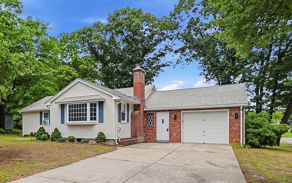 1st image of 171 Thalia Dr