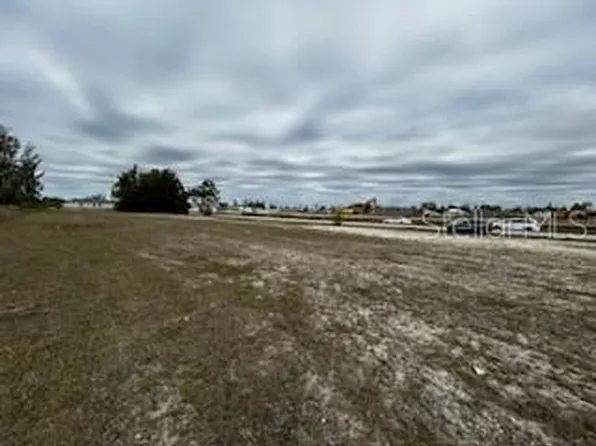 1826 NE 37th St Lot 25, Cape Coral, FL 33909