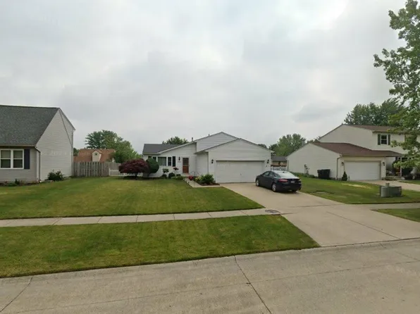 (undisclosed Address), Elyria, OH 44035