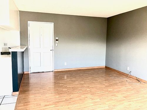 1st image of 1826 S Bundy Dr APT 7