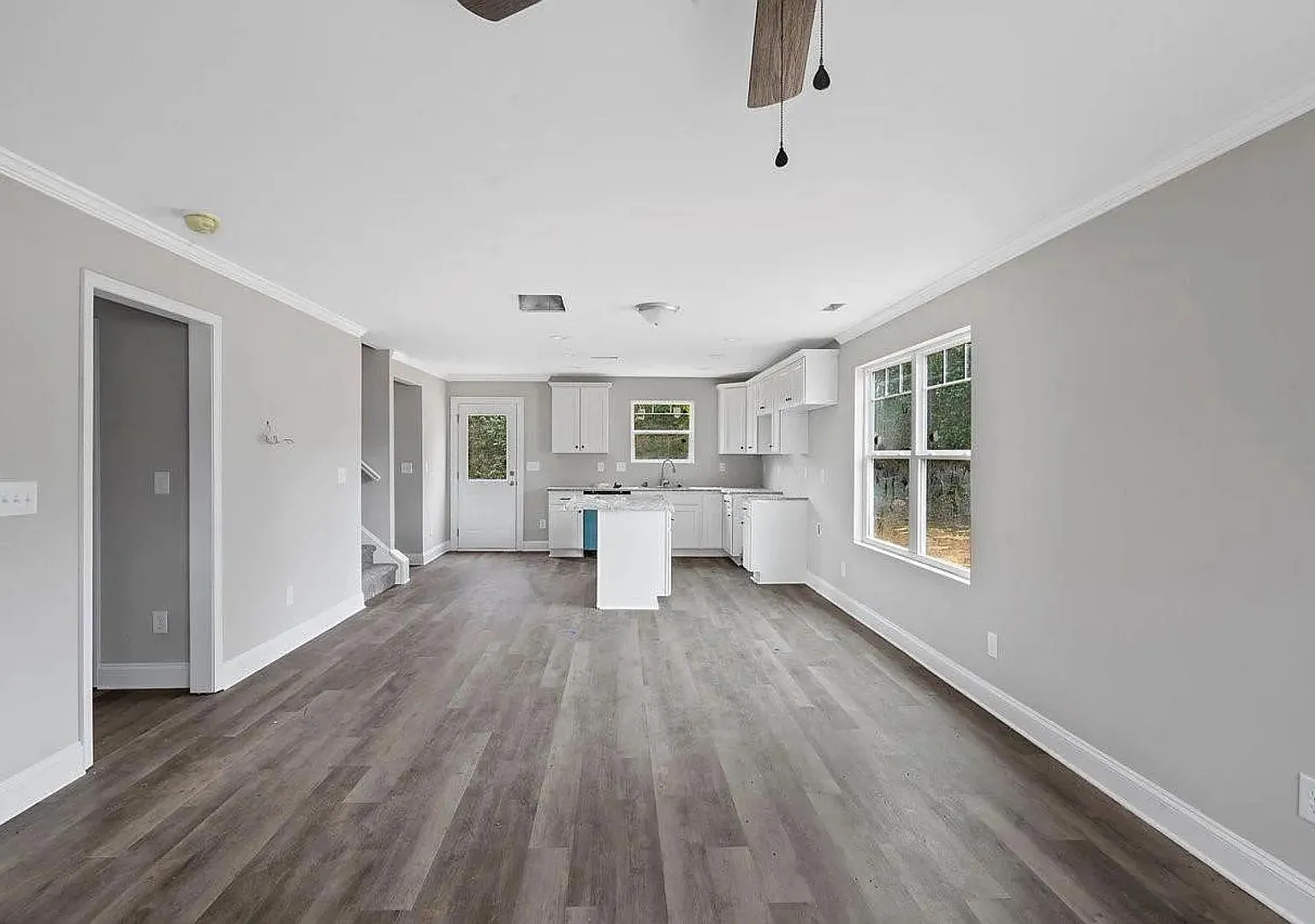 Room in 4 Bedroom Home at Kenhill Dr — Photo 3
