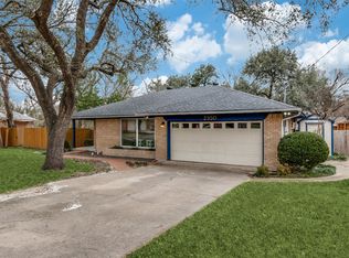 2350 Peavy Pl, Dallas, TX 75228