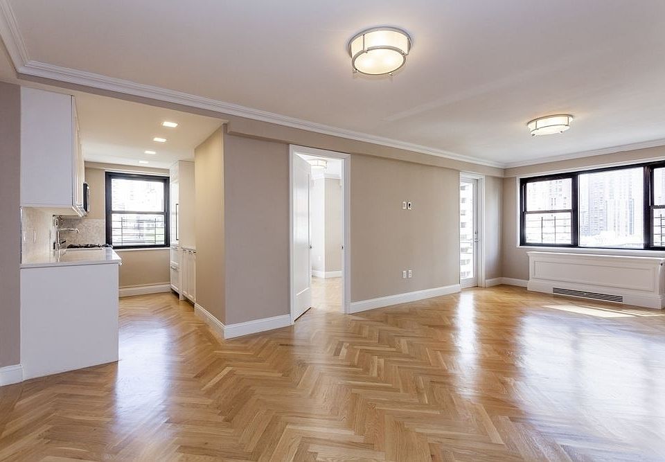 1st image of 305 E 86th St #19GE