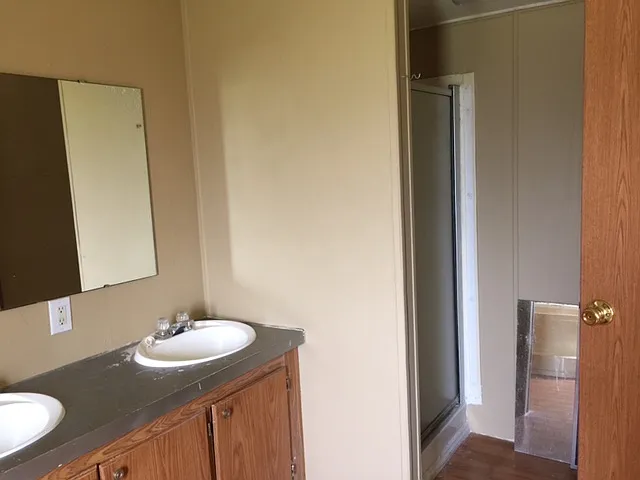 3 bed, $1,450 — Photo 4