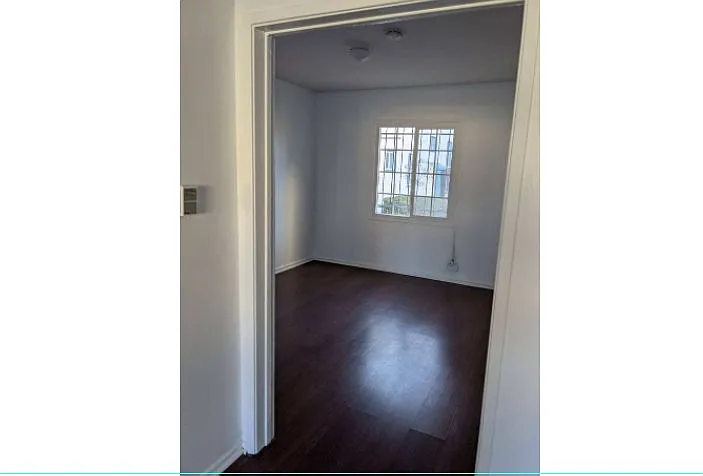3900 W Adams Blvd — Photo 7