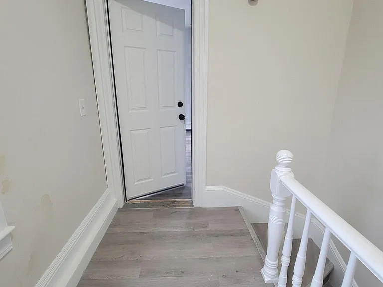13 Regent Ave #2 — Photo 21