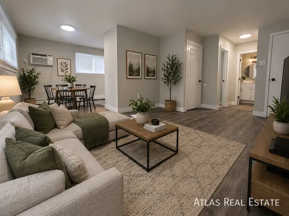 551 S Fairfax Street