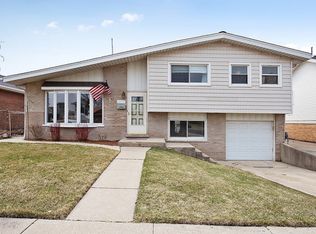 12454 S Tripp Ave, Alsip, IL 60803