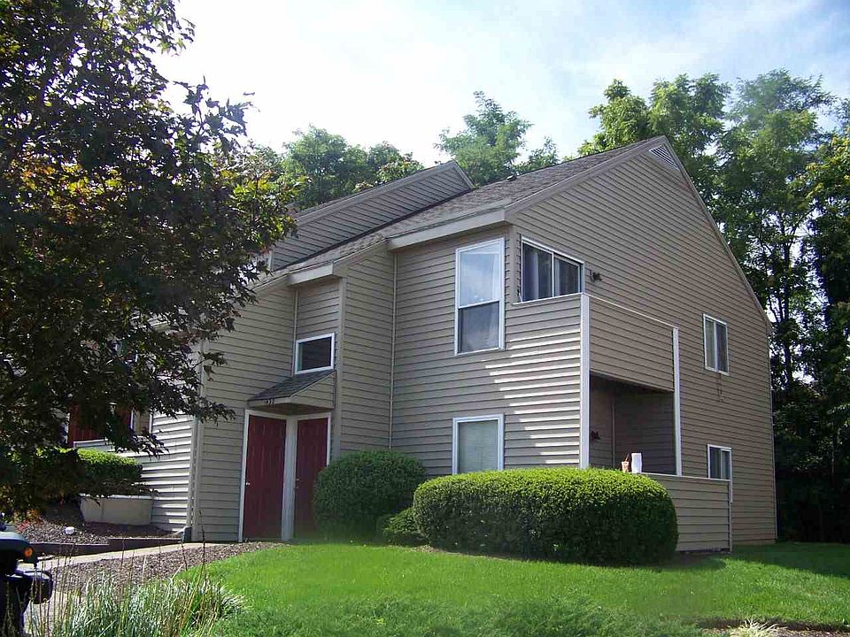 1st image of 1432 Bradley Dr