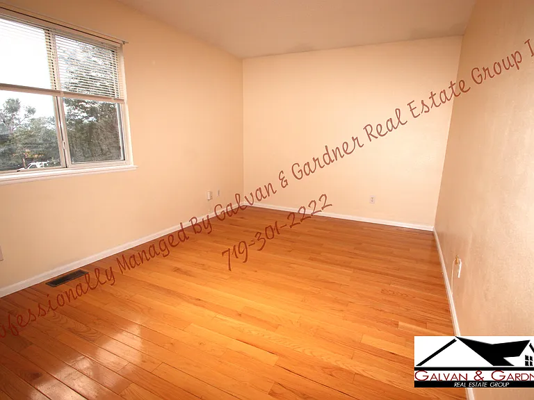 4230 Kyle Ln — Photo 18