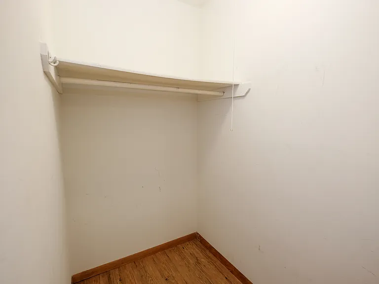 Minnehaha Apartments | 3628 — Photo 19