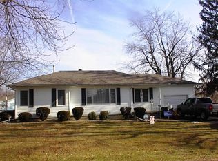 719 Prospect St, Pittsfield, IL 62363
