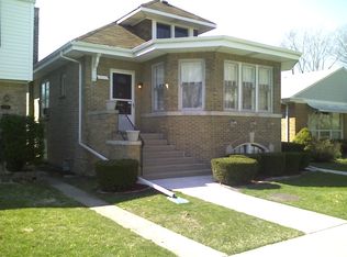 7914 Kedvale Ave, Skokie, IL 60076