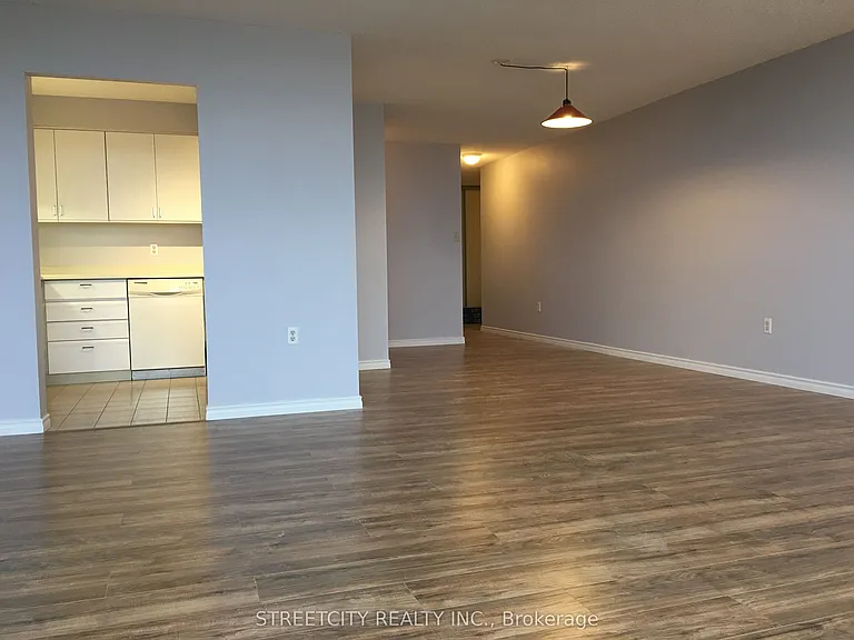 695 Richmond St #805 — Photo 6