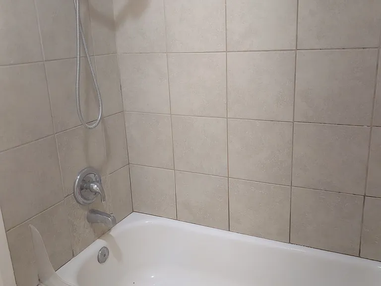 2411 Windy Pine Ln — Photo 20