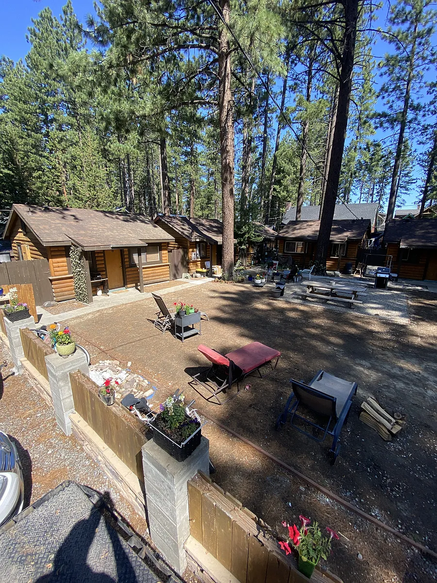 Photo 2 of 13 - 971 Merced Ave #2 - South Lake Tahoe, CA Building Photo - 971 Merced Ave #2