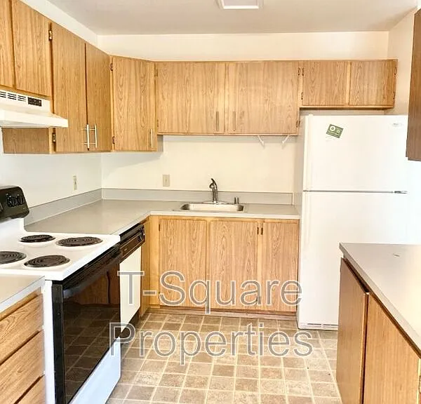 9719 Holly Dr #205 — Photo 1