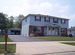 37 Jessica Ln, Depew, NY 14043