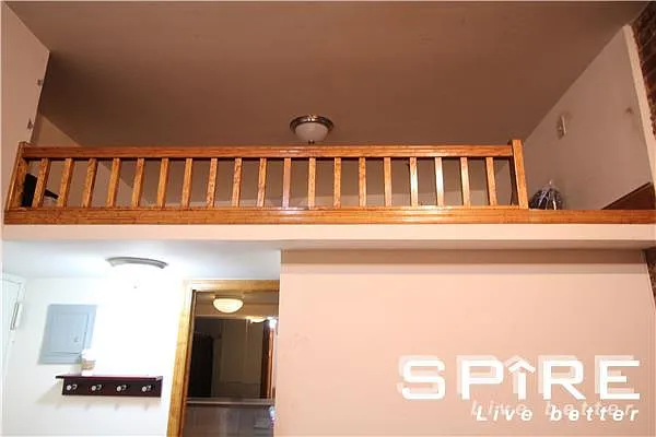 Rented by Spire Group | media 18