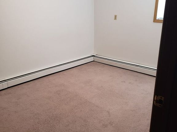 2nd image of 610 11th St NE #11430096