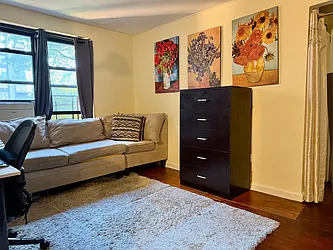 112-25 34th Avenue, #3E